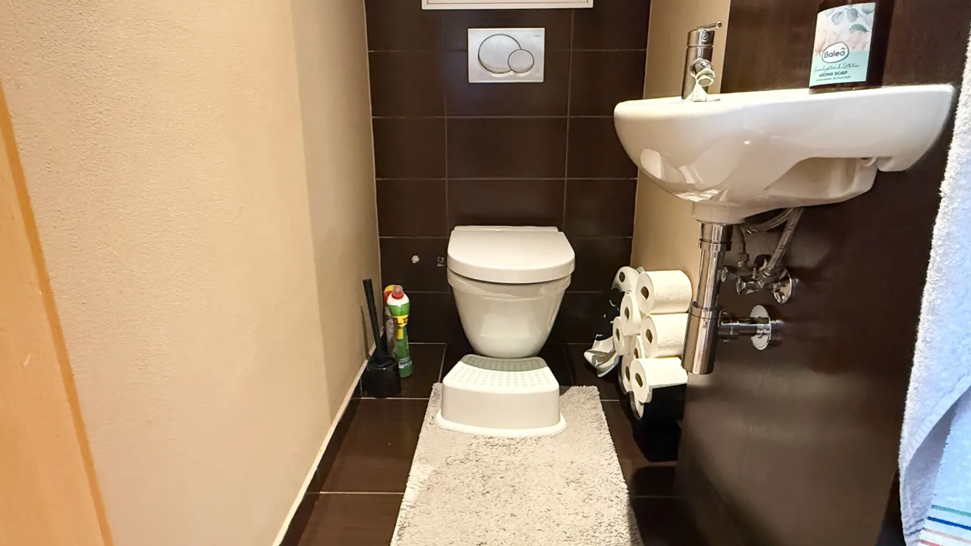 Samostatné WC, byt 3+1 Lipník