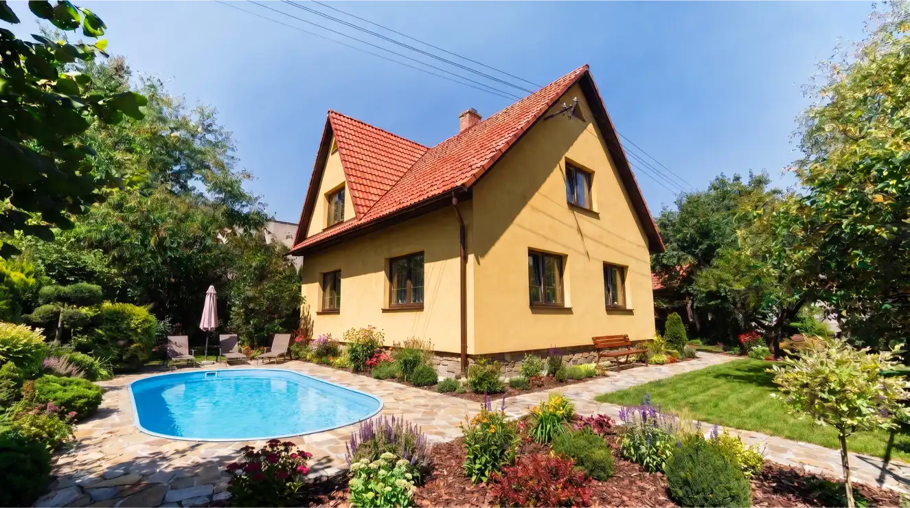 Vizualizace – zahrada s bazénem u rodinného domu v Jablůnce